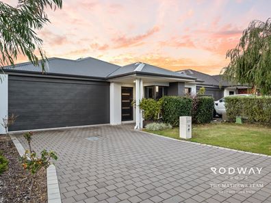 35 Woodville Rd, Haynes WA 6112