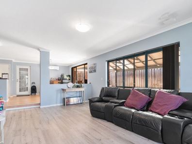6 Killara Avenue, Ellenbrook WA 6069