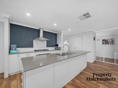 18 Sunstone Drive, Wellard WA 6170