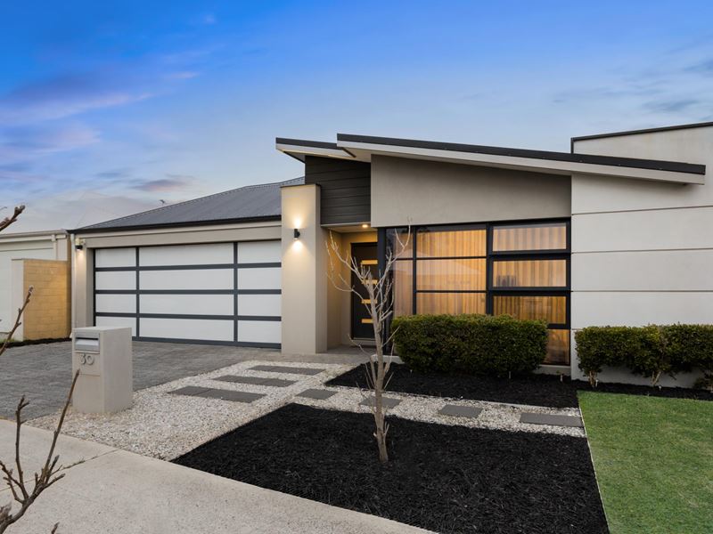 30 Gorringe Street, Hammond Park WA 6164