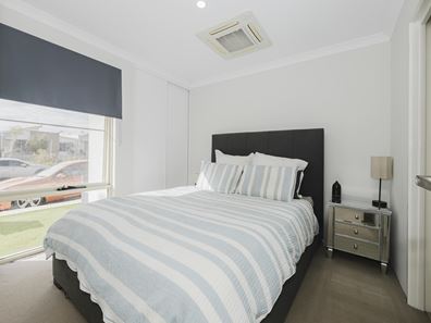 28 Broach Way, Alkimos WA 6038