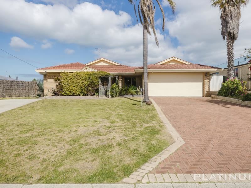 9 Essex Court, Quinns Rocks WA 6030