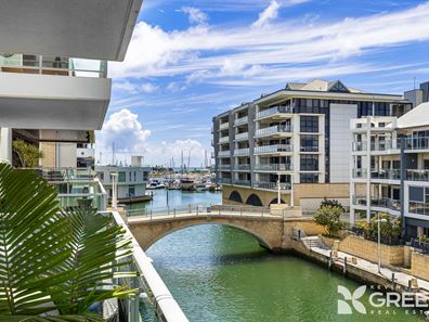 4/8 Torcello Mews, Mandurah WA 6210