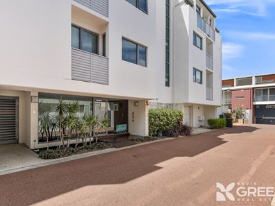 4/8 Torcello Mews, Mandurah WA 6210