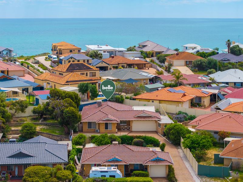 1/32 Caravel Way, Halls Head WA 6210