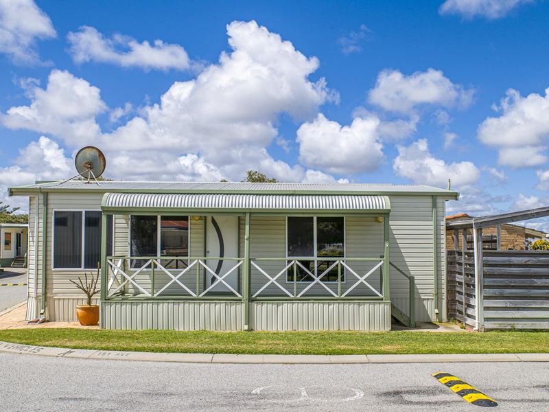 9/1 Williams Way, Seabird