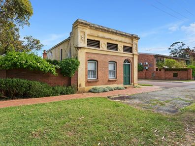89 Swan Street, Guildford WA 6055