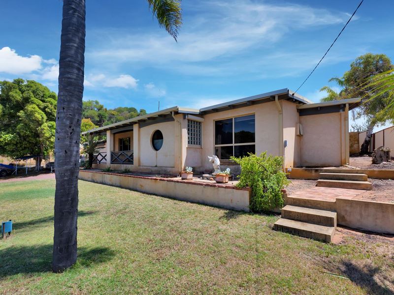 10 Hendy Street, Port Denison WA 6525