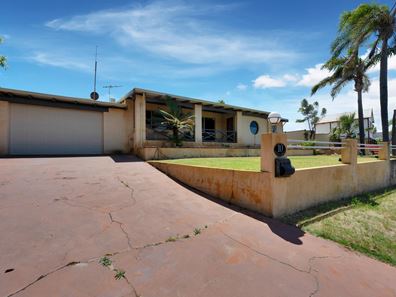 10 Hendy Street, Port Denison WA 6525