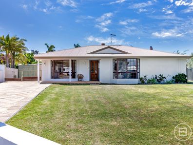 2 Talwood Place, Halls Head WA 6210