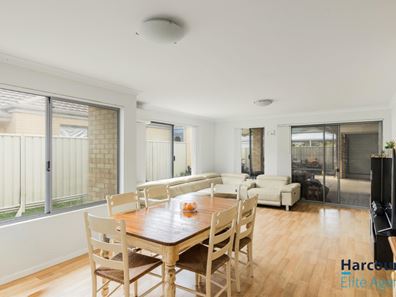 26 Thundelarra Drive, Golden Bay WA 6174