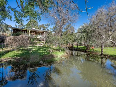 280 Johnston Road, Parkerville WA 6081