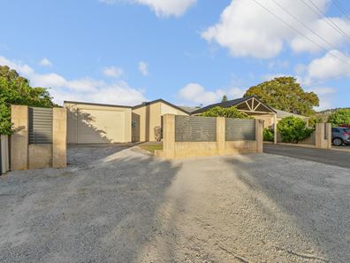 57 Moira Avenue, Forrestfield WA 6058