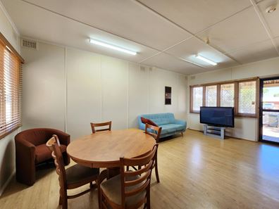 13 Skipworth Street, Carnarvon WA 6701