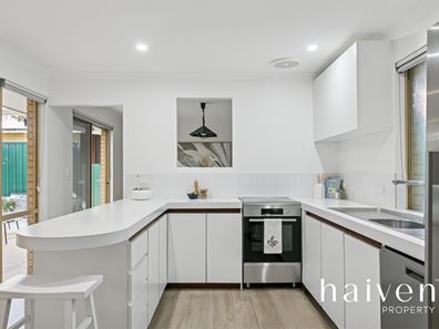34D Oswald Street, Victoria Park WA 6100