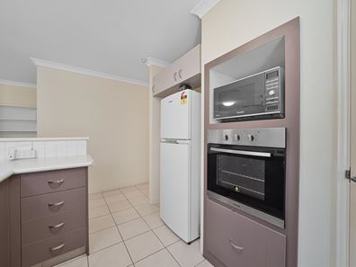 19/17-21 Third  Avenue, Kelmscott WA 6111