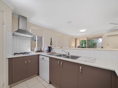 19/17-21 Third  Avenue, Kelmscott WA 6111