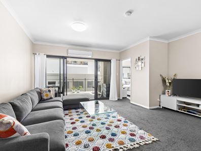 31/18 Wellington Street, East Perth WA 6004