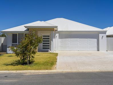 51 Tidal Drive, Port Kennedy WA 6172