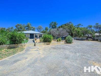 16 Upperthong Street, Bullsbrook WA 6084