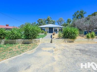 16 Upperthong Street, Bullsbrook WA 6084