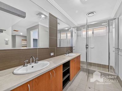 20 Sapphire Road, Dalyellup WA 6230