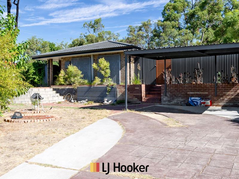 34 Apple Blossom Drive, Mirrabooka WA 6061
