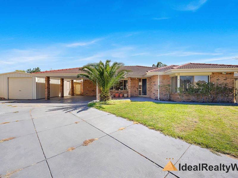 8 Stuart Place, Rockingham WA 6168