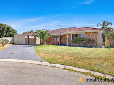 8 Stuart Place, Rockingham WA 6168