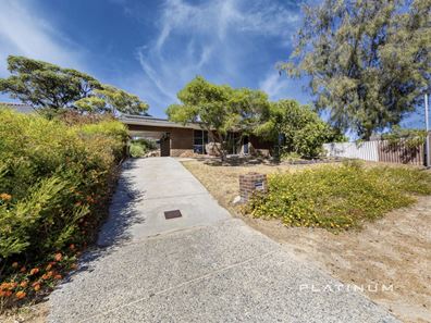 4 Perilya Road, Craigie WA 6025