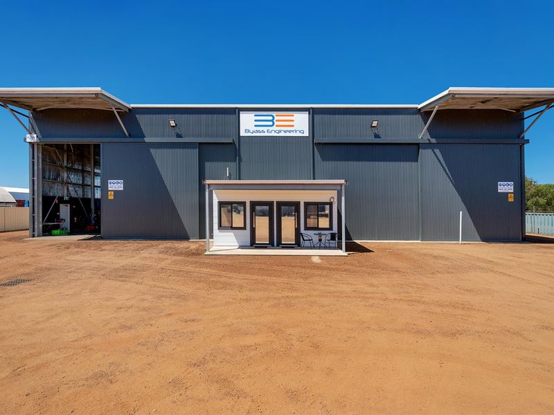 Unit 2/39 Golding Crescent, Picton East