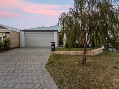 27 Rooney Street, Clarkson WA 6030