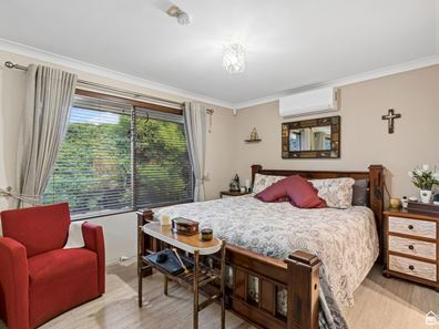 42 Prescott Drive, Gosnells WA 6110
