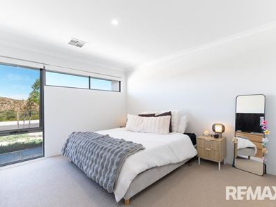 27 Modernism Avenue, Alkimos WA 6038