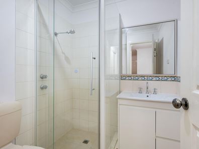 1/10 Great Eastern Highway, Somerville WA 6430