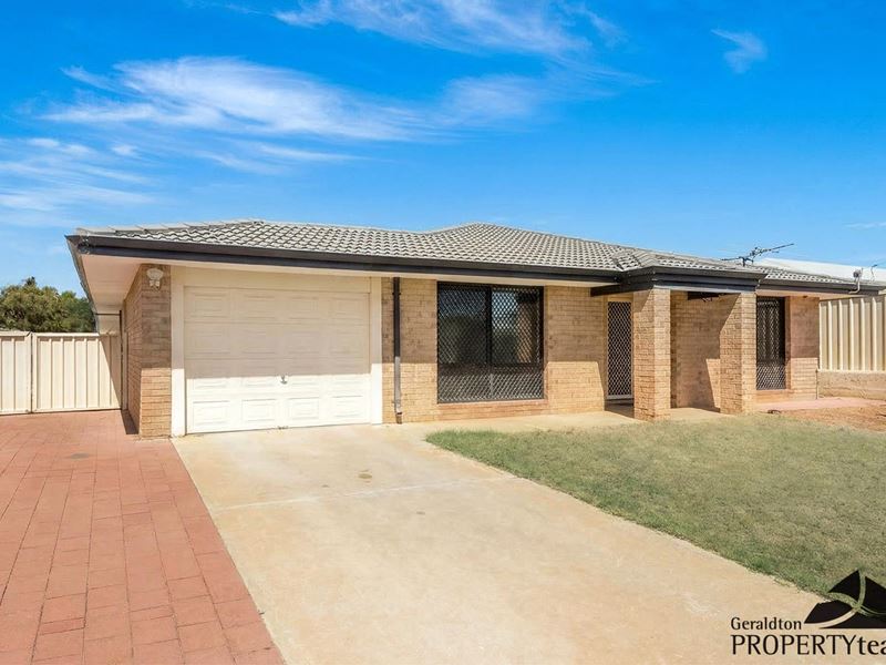 6 Naomi Way, Karloo WA 6530
