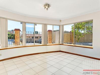 32 Sherwood Street, Maylands WA 6051