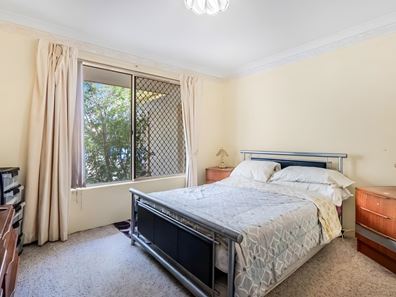 2/8 Turf Court, Greenmount WA 6056