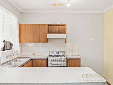 12 Olmar Place, Kelmscott WA 6111