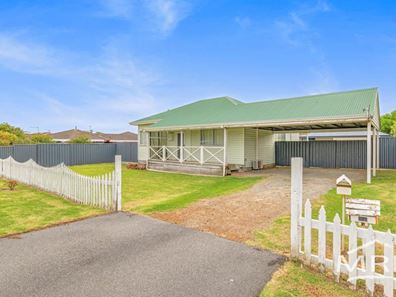 24 Bathurst Street, Mira Mar WA 6330