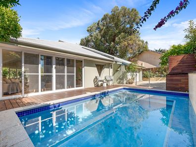 21A Clive Street, Bicton WA 6157