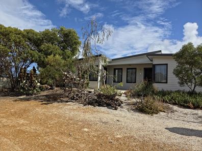 8 France Street, Hopetoun WA 6348