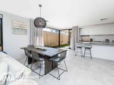 513 Burns Beach Road, Iluka WA 6028