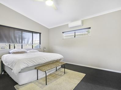 19 Jadura Crescent, Baynton WA 6714