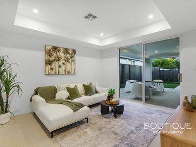 3a Elworthy Place, Karrinyup WA 6018