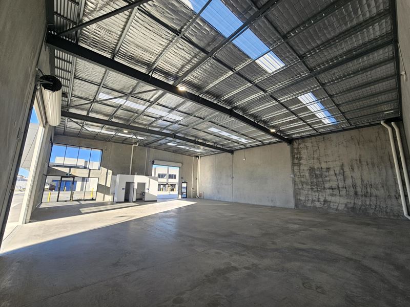 2/19 Masonry Way, Malaga WA 6090