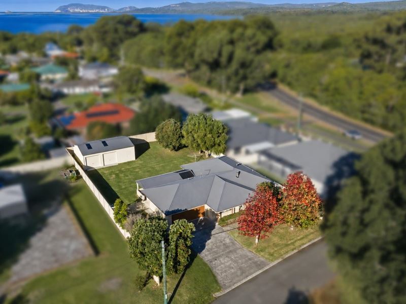4 Spring Street, Little Grove WA 6330