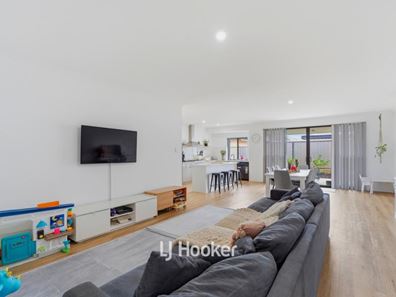 94 Grandite Fairway, Australind WA 6233