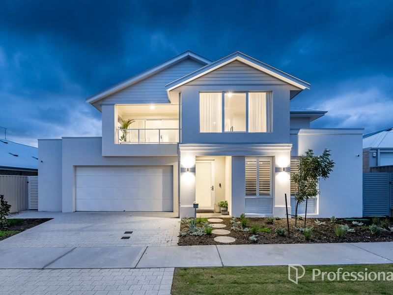 32 Venetian Road, Eglinton WA 6034
