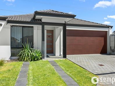 47 Lewisham Vista, Success WA 6164